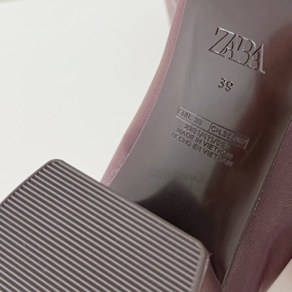 ZARA Burgundy Mary Jane Block Heel Pumps EU 39/ US 8-8.5 - Picture 7 of 11